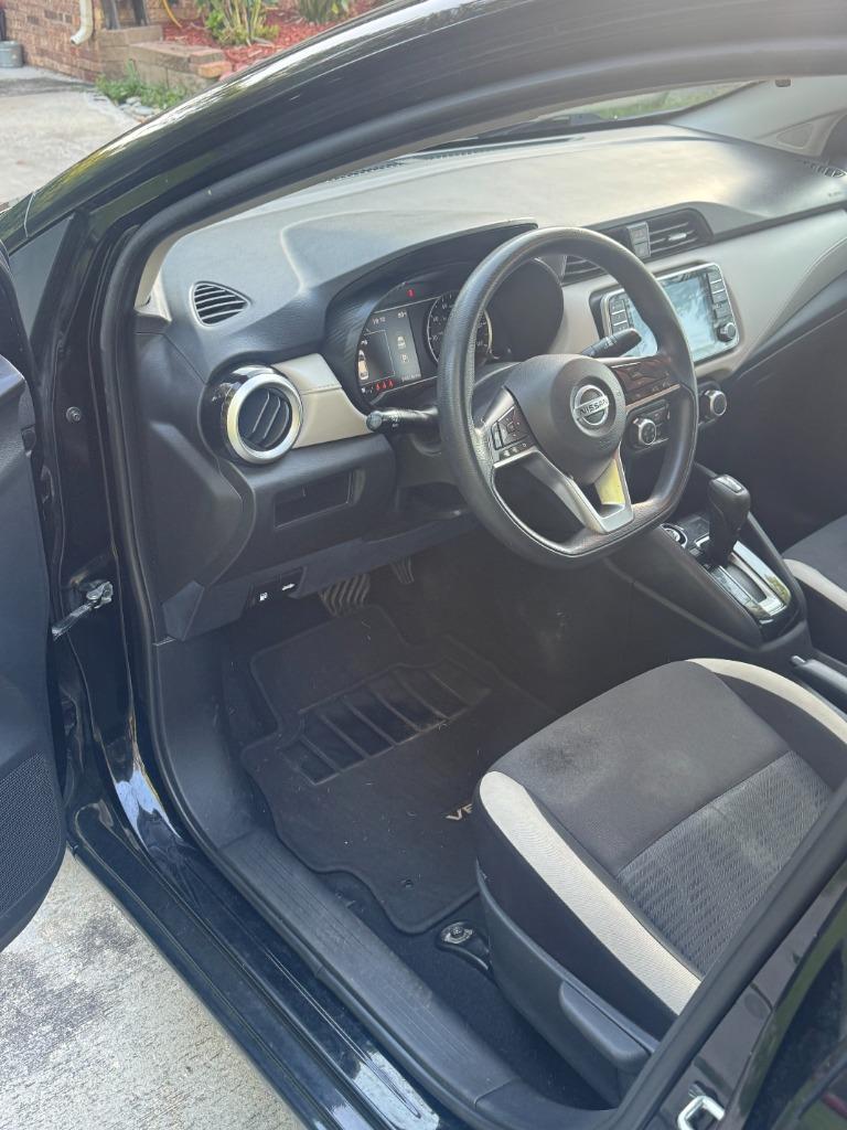 2022 Nissan Versa Sedan SV - Photo 7