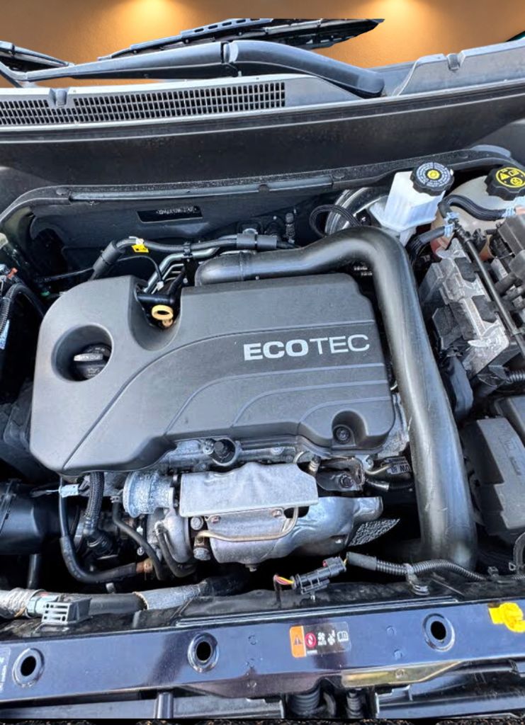2021 Chevrolet Equinox LT - Photo 12