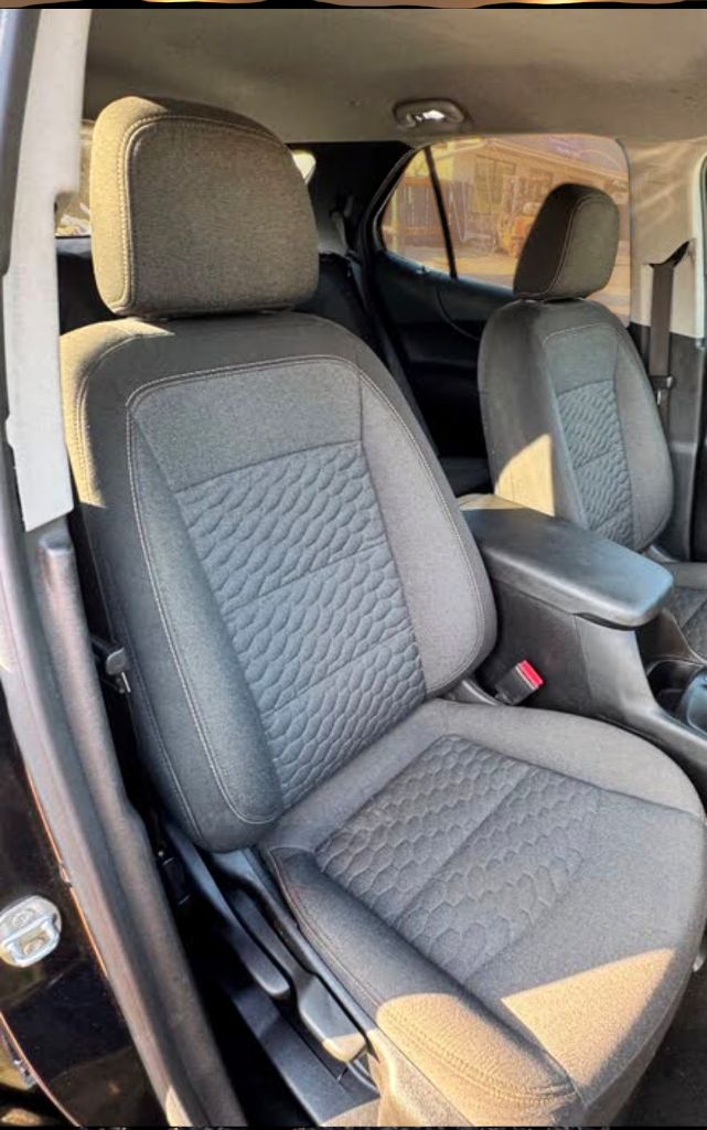 2021 Chevrolet Equinox LT - Photo 14